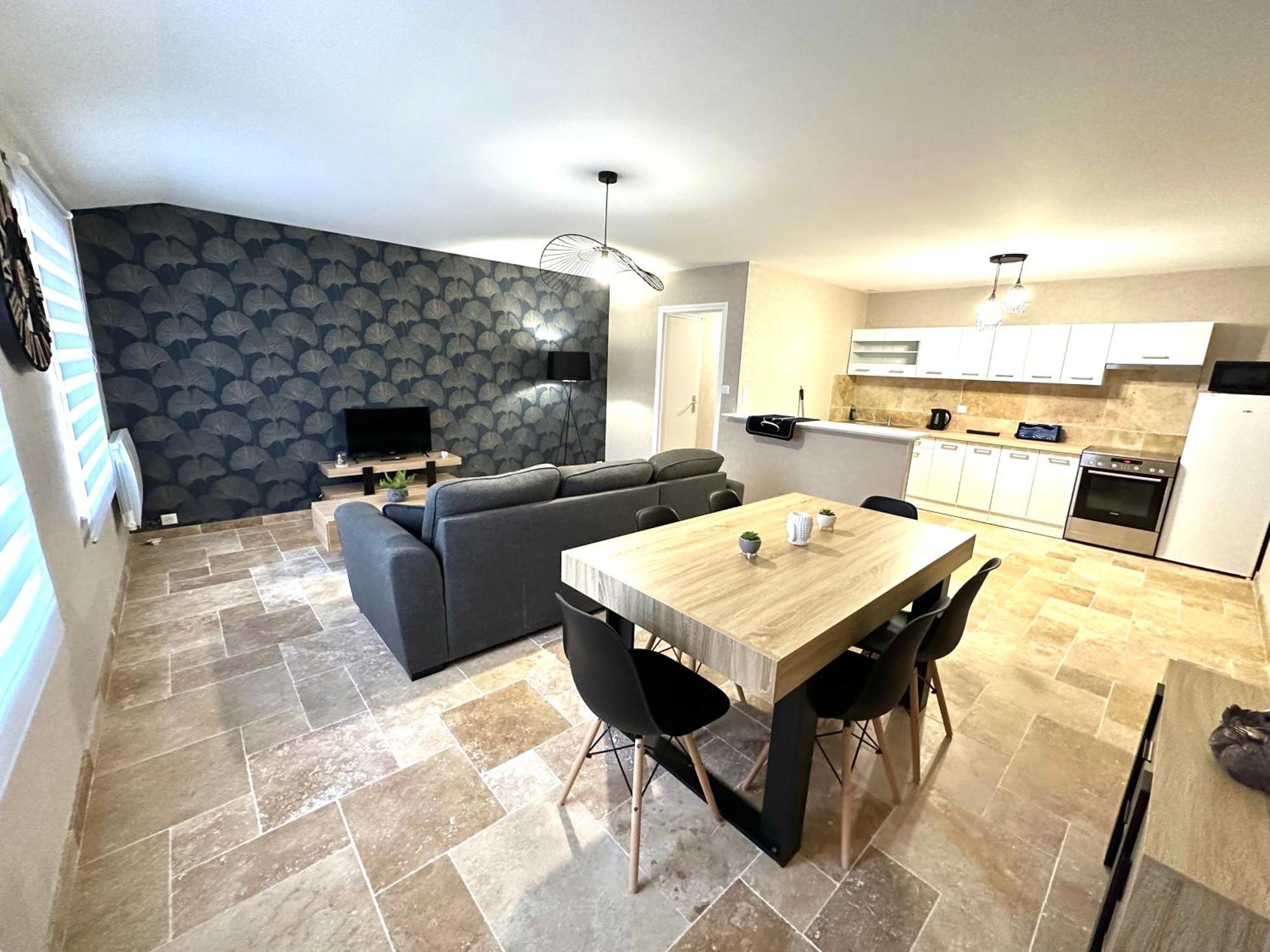 Le Petit Phuket Apartment Saint-Laurent-sur-Saone Bagian luar foto